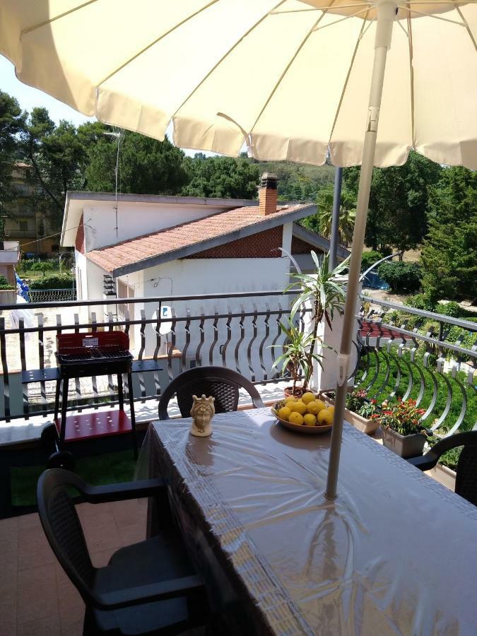 La Casa Del Lago Pergusa Lake Home Εξωτερικό φωτογραφία